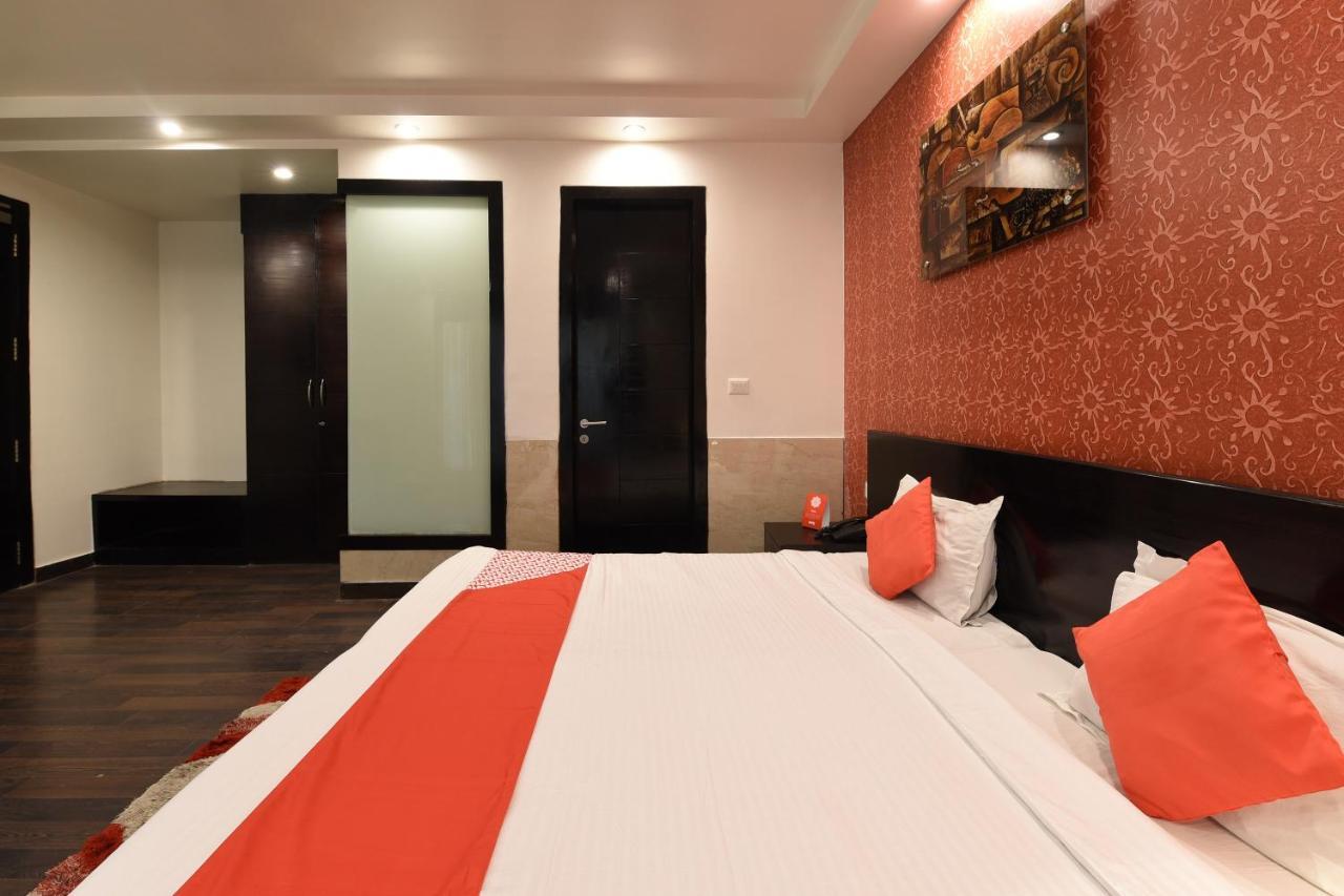 Oyo Flagship 18940 Hotel Swathi Neu-Delhi Exterior foto